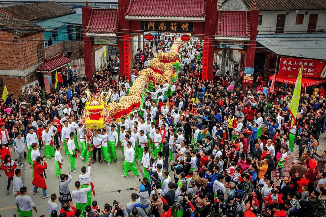 演、趣味市集……跨年迎新游江门！最全攻略→PG电子游戏麻将胡了明星演唱会、倒数烟花汇(图3)